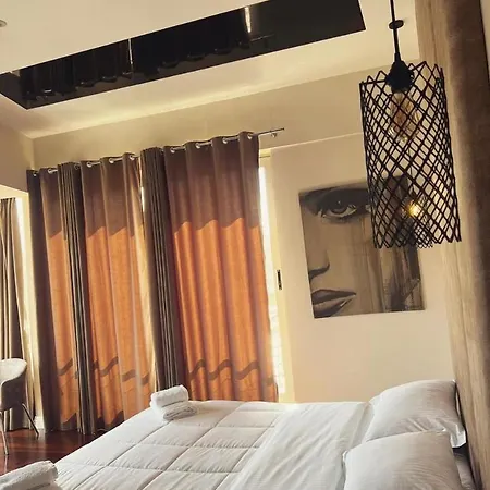 Secret Hotel,korce 호텔 코르처