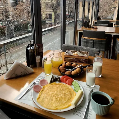 Secret Hotel,korce 호텔 코르처