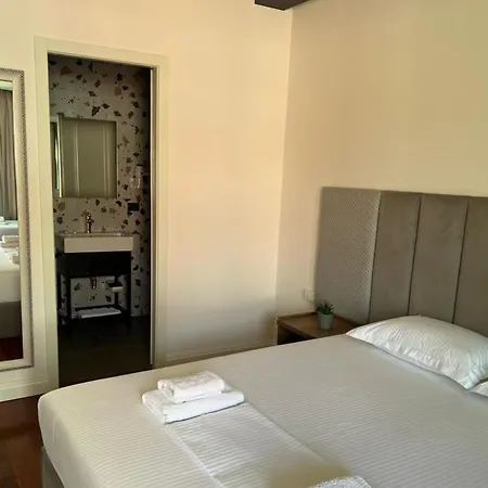 Secret Hotel,korce فندق