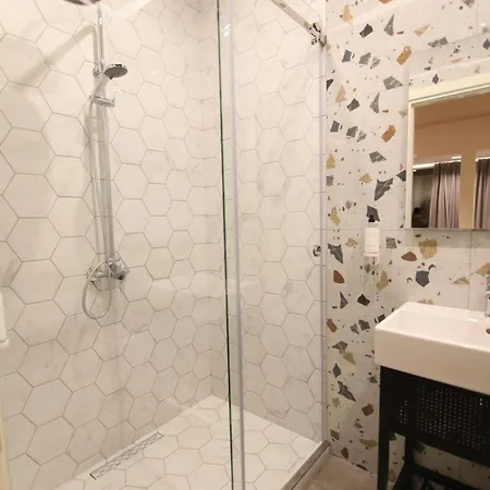 Secret Hotel,korce فندق