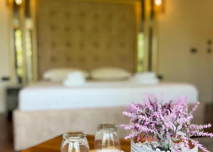 Secret Hotel,korce *